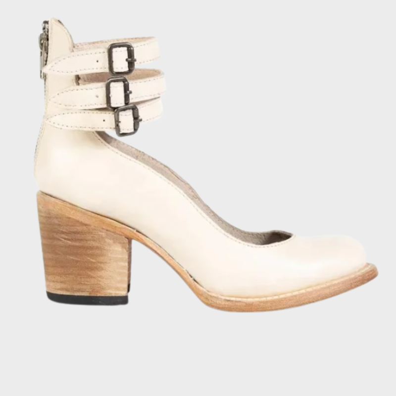 Clara – Heeled Shoes with Buckle Straps