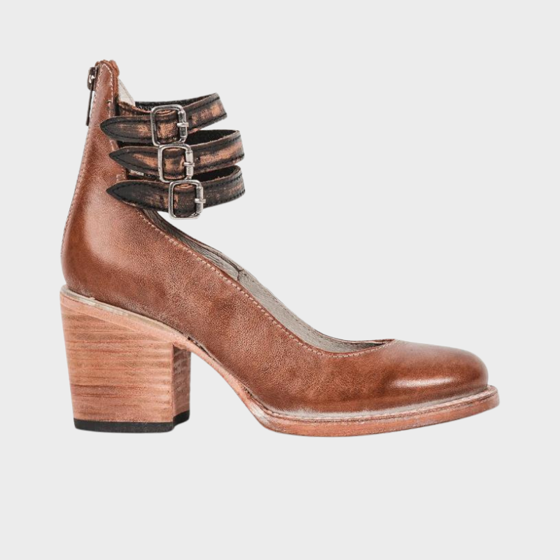 Clara – Heeled Shoes with Buckle Straps