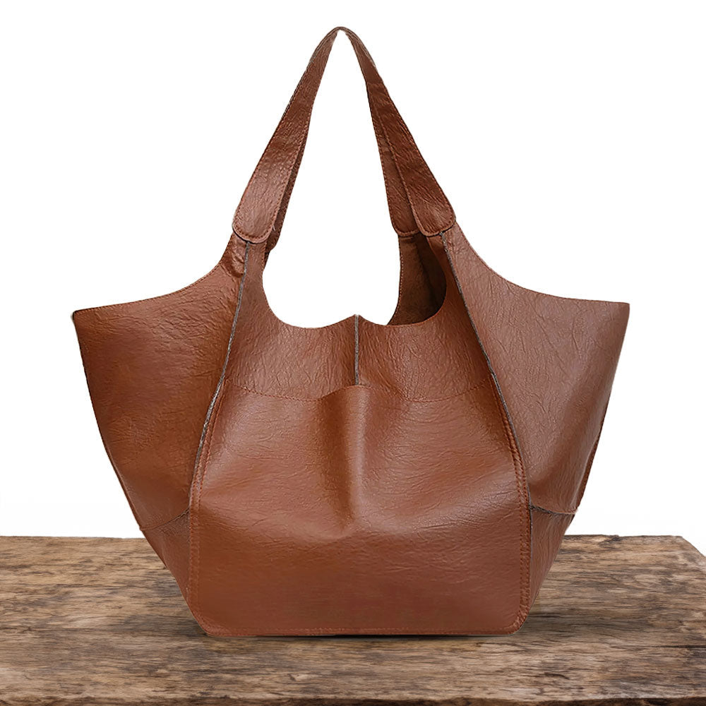 Cecilia - Vintage Bag with Nostalgic Charm