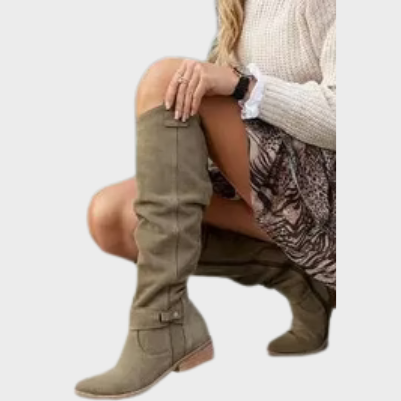 Luna – Knee-High Boots with Buckle