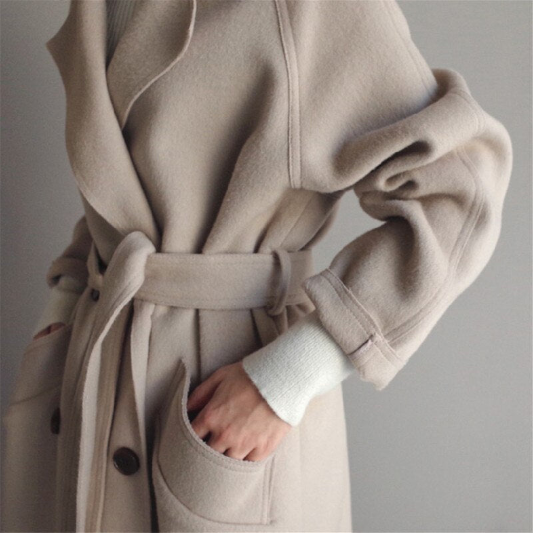 Elegant Women's Wool Jacket