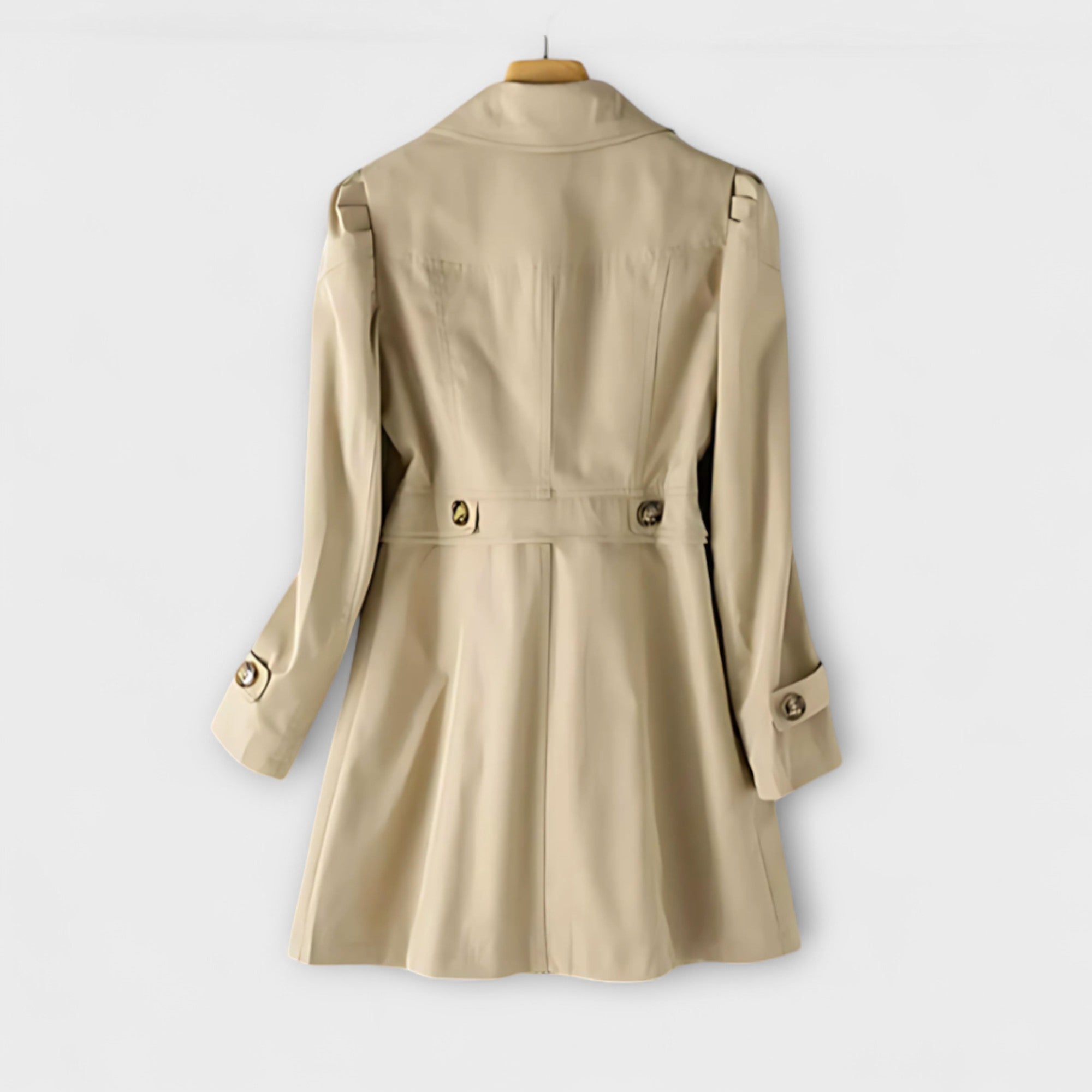 Elara – Double-Breasted Trench Coat