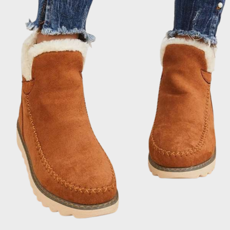 Aria – Cosy Slip-On Ankle Boots