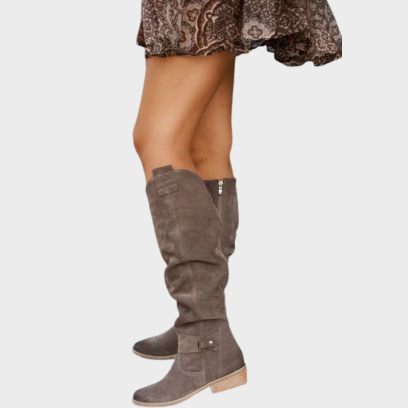 Luna – Knee-High Boots with Buckle