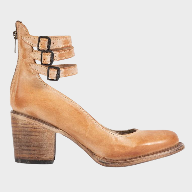 Clara – Heeled Shoes with Buckle Straps