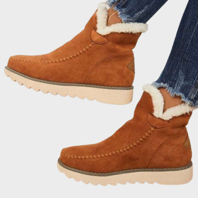Aria – Cosy Slip-On Ankle Boots