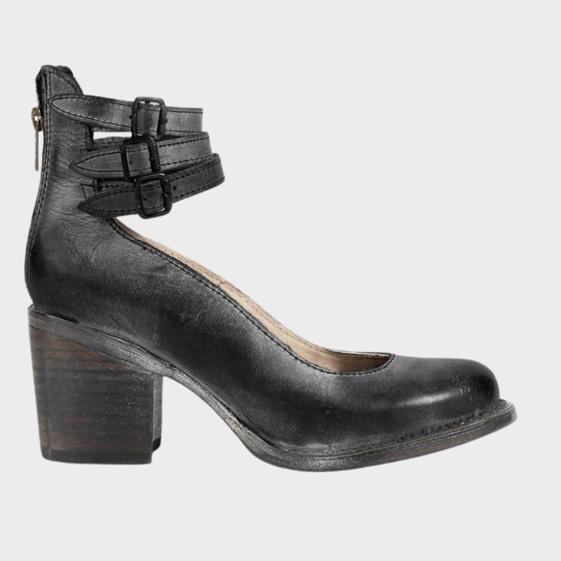 Clara – Heeled Shoes with Buckle Straps