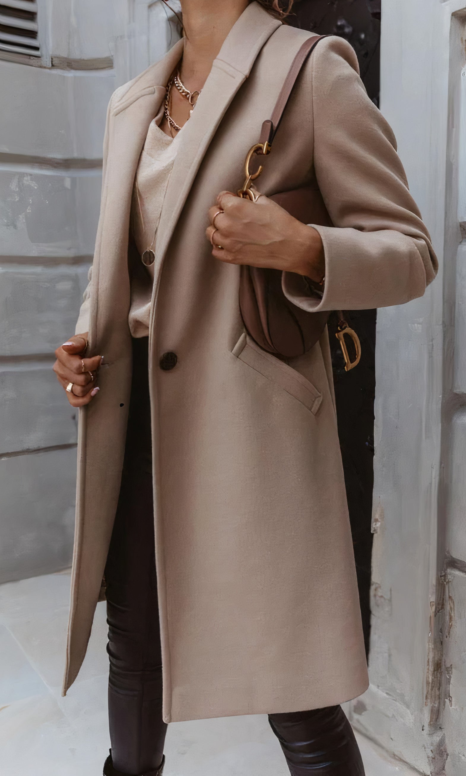 Women's Winter Long Coat Tailored Fit Classic Collar Button Placket