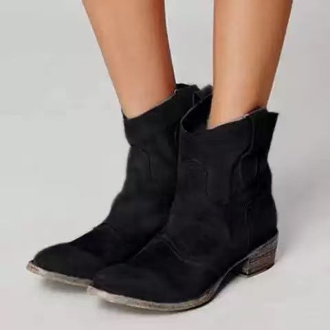 Carlotta – Timeless Ankle Boots