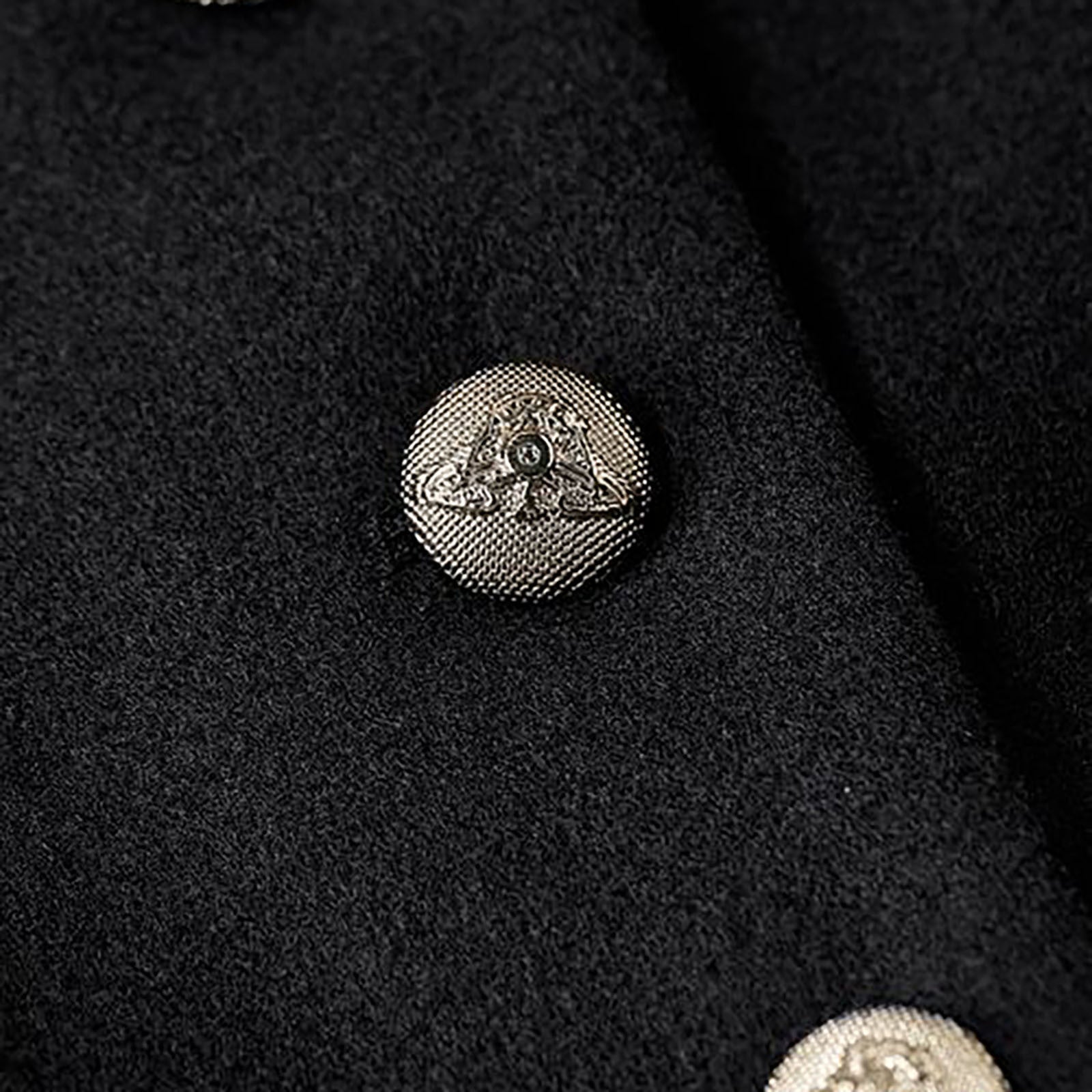 Tailored Women's Jacket Made from High-Quality Italian Wool with Side Pockets | Ideal for Autumn and Winter