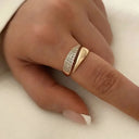 Elegant Ring with Sparkling Stones