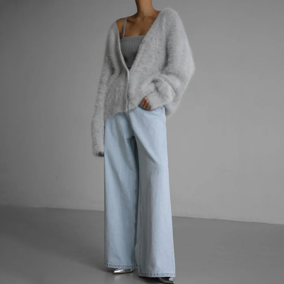 Women's Cardigan Loose Fit Classic Cut for Chilly Days