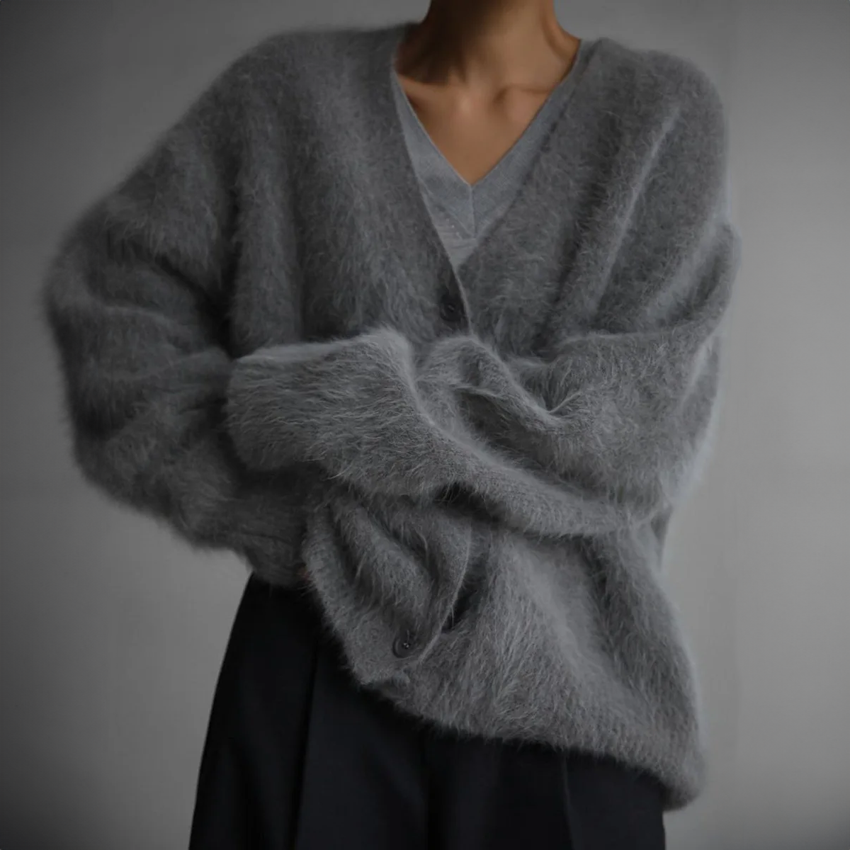 Women's Cardigan Loose Fit Classic Cut for Chilly Days