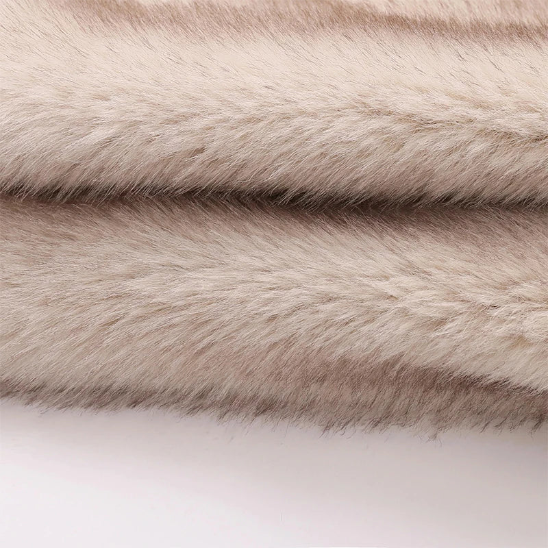 Short Faux Fur Coat with Notched Collar and Side Pockets | Ideal for Autumn and Spring