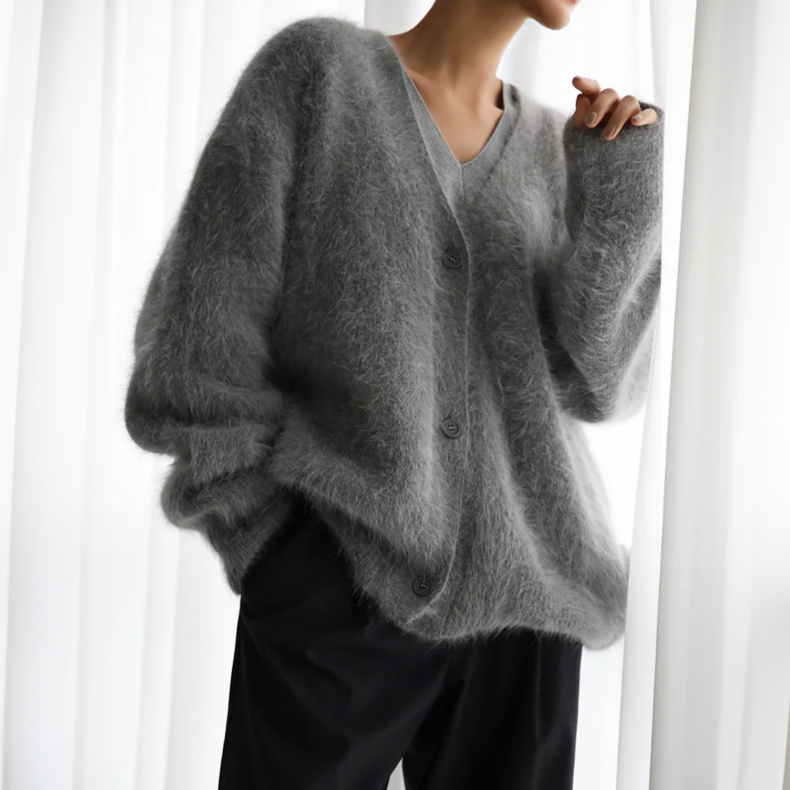 Women's Cardigan Loose Fit Classic Cut for Chilly Days