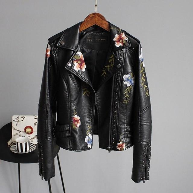 Selena – Jacket with Striking Floral Embroidery