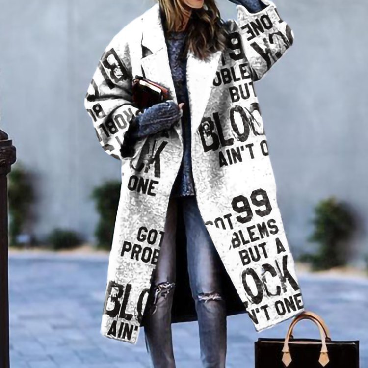 Timeless Women's Wool Coat with Notched Collar and Button Closure | Ideal for Autumn/Winter